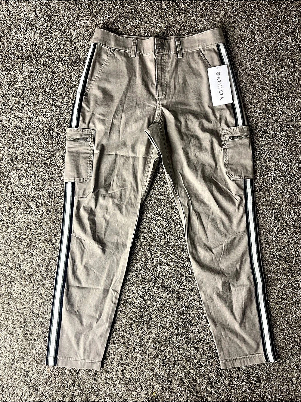 Athleta Summit Cargo Pants NWT